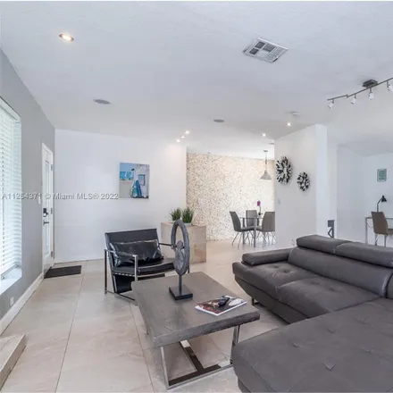 Image 5 - 1419 Washington Street, Hollywood, FL 33020, USA - House for rent