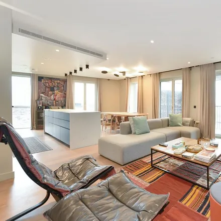 Image 1 - Jubilee Walk, London, WC1X 0BF, United Kingdom - Apartment for rent