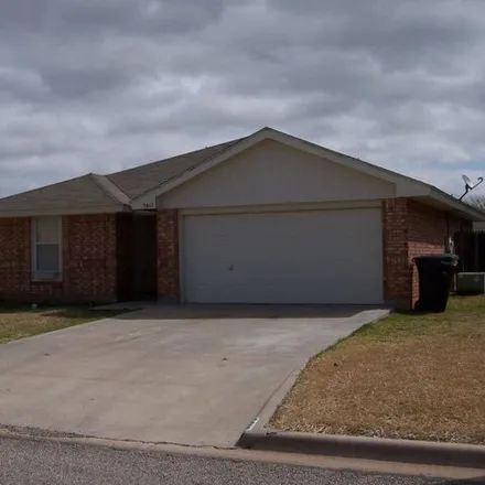 Rent this 3 bed house on 3822 Duke Lane in Abilene, TX 79602