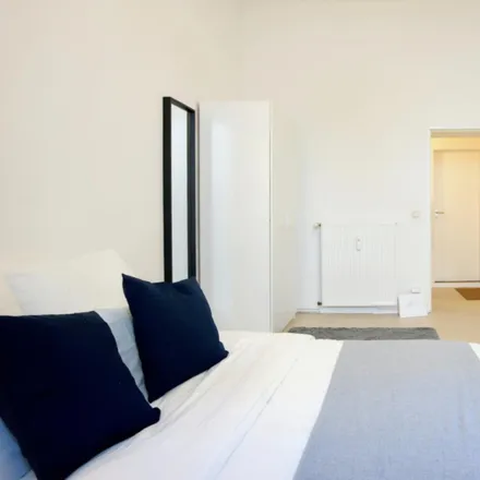 Rent this studio apartment on Silo Auto Manuel Gouveia in Rua Margarida de Abreu, 1900-142 Lisbon