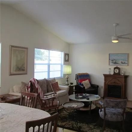 Image 5 - 817 Golf Drive, Venice, FL 34285, USA - House for rent