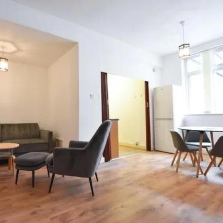 Rent this 1 bed apartment on Hanover Gate Mansions in Park Road, London