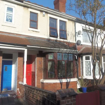 Rent this 3 bed townhouse on Craithie Road in Doncaster, DN2 5EG