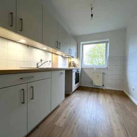 Rent this 3 bed apartment on Gemeinschaftspraxis Ellerau in Berliner Damm 19, 25479 Ellerau