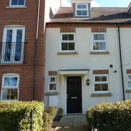 Rent this 3 bed house on Arran Close in Greylees NG34 8FY, United Kingdom