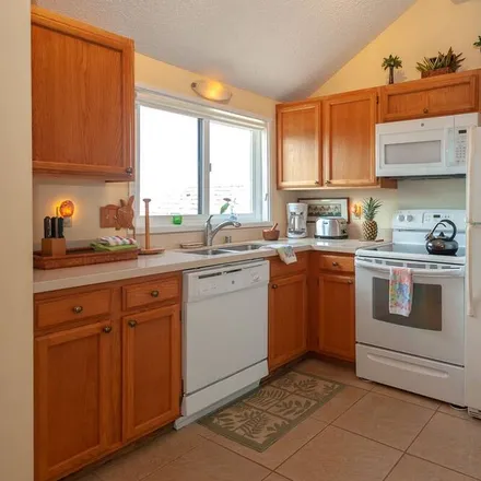 Image 3 - Princeville, HI, 96714 - Condo for rent