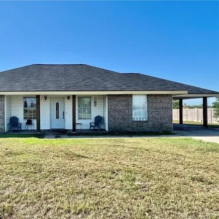 Buy this 3 bed house on 2727 Southern Ridge Rd in Lake Charles, Louisiana