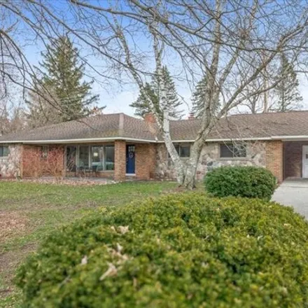 Image 2 - 1965 John R Road, Rochester Hills, MI 48307, USA - House for sale