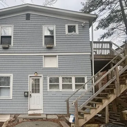 Buy this 4 bed house on 230 Pennsylvania Avenue in Niantic, East Lyme