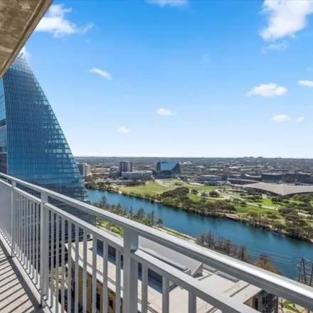 Buy this 3 bed condo on Seaholm Residences in 222 West Avenue, Austin