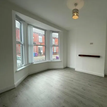 Image 3 - Granville Road, Liverpool, L15 2HP, United Kingdom - Townhouse for sale