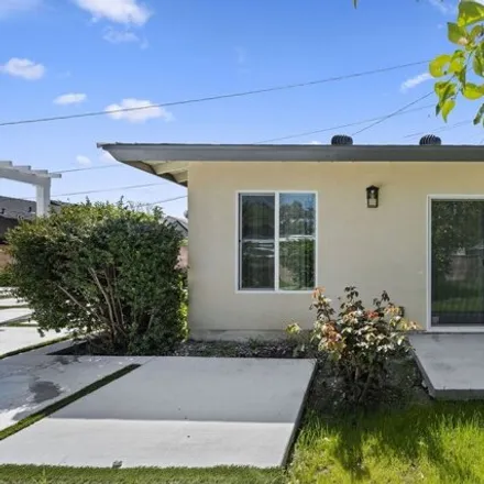 Image 3 - 6229 Sylvia Avenue, Los Angeles, CA 91335, USA - House for rent