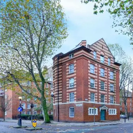 Buy this 2 bed apartment on Clifton House in Club Row, London