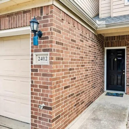 Image 2 - 2340 Southlake Court, Irving, TX 75038, USA - Townhouse for sale