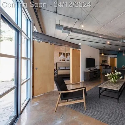 Image 4 - Metro Lofts, 322 East Harrison Avenue, Royal Oak, MI 48067, USA - Condo for sale