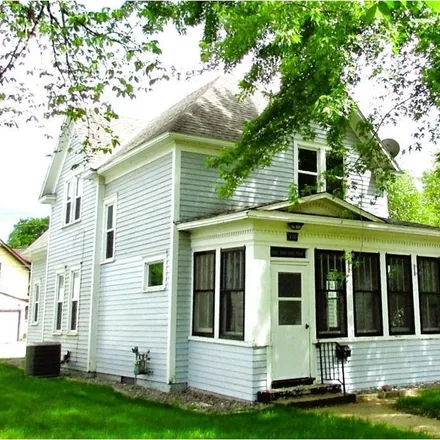 Buy this 4 bed house on 710 15th Avenue South in St. Cloud, MN 56301