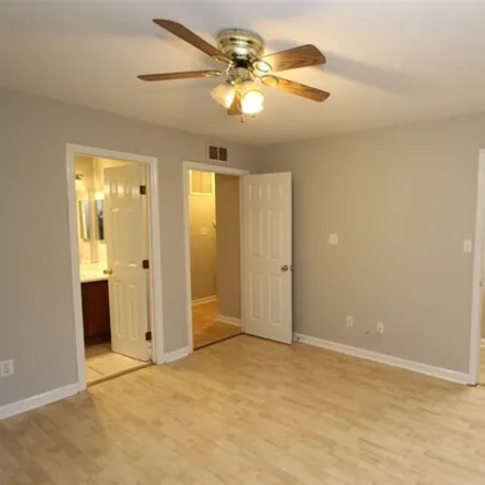 Image 6 - 3298 Allison Marie Court, Tallahassee, FL 32304, USA - Townhouse for rent