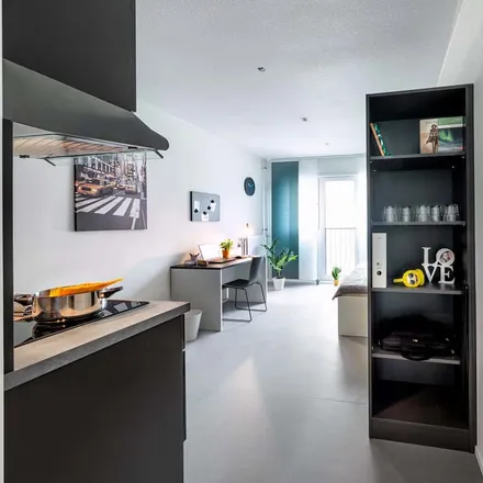 Rent this studio apartment on Stadthaus in Friedrich-Ebert-Straße 73, 45127 Essen