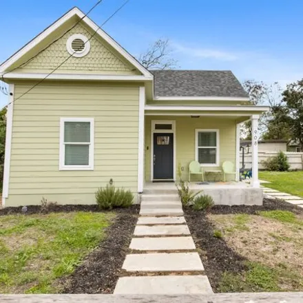 Buy this 3 bed house on 964 Dreiss Street in San Antonio, TX 78210