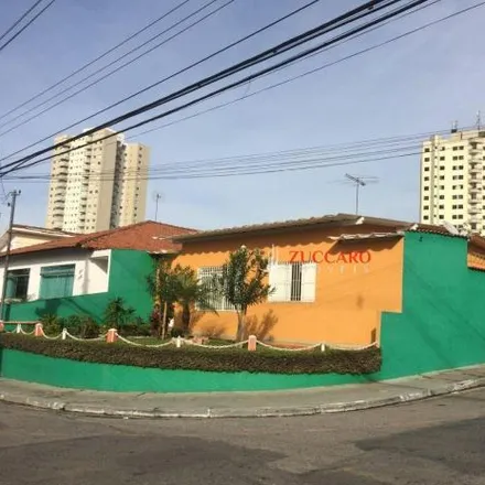 Buy this 2 bed house on Rua Cônego Valadão in Gopoúva, Guarulhos - SP