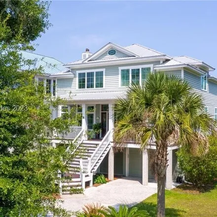 Buy this 3 bed house on 70 Beach Field Drive in Beaufort County, SC 29915