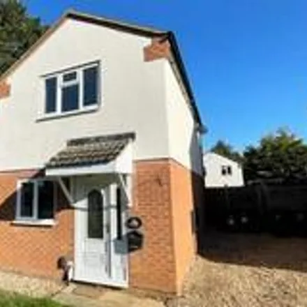 Rent this 3 bed house on Titty Ho in Raunds, NN9 6DF