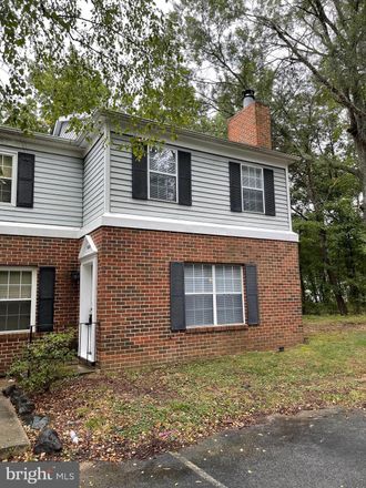 Rent this 2 bed townhouse on Larkspur Ct in Waldorf, MD