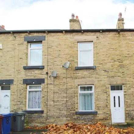 Buy this 2 bed townhouse on Pindar Street in Barnsley, S70 1XB