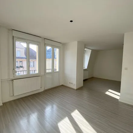 Rent this 3 bed apartment on 5 Allée Saint-Symphorien in 57000 Metz, France