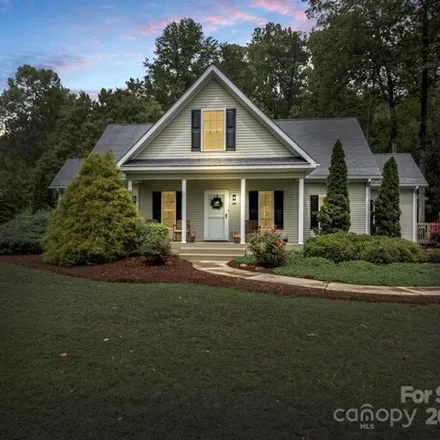 Buy this 3 bed house on 9 Lynnbrook Way in Polk County, NC 28722