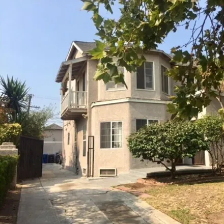 Image 1 - 4516 St Charles Pl, Los Angeles, California, 90019 - House for sale