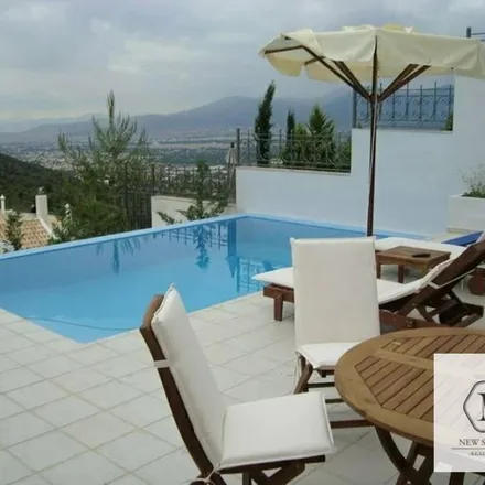 Rent this 3 bed apartment on Ανακτορίας in Εφέδρων - Αναγέννηση, Greece