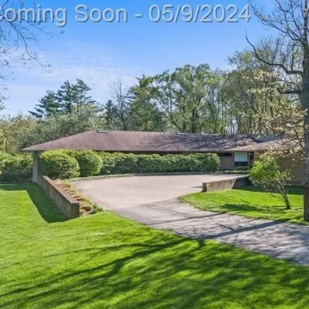 Image 1 - Bloomfield Glens Road, West Bloomfield Township, MI 48322, USA - House for sale