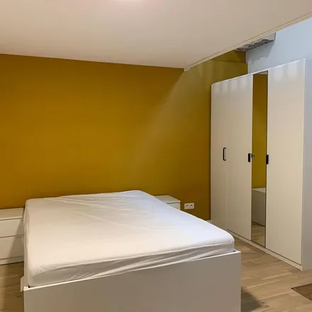 Rent this 1 bed apartment on Sint-Lambertusstraat 19 in 3001 Heverlee, Belgium