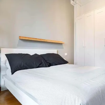 Rent this 5 bed room on Viale Sondrio in 7, 20124 Milan MI