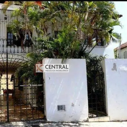 Rent this 4 bed house on Comunidade Católica Shalom in Rua Ilhéus 205, Rio Vermelho