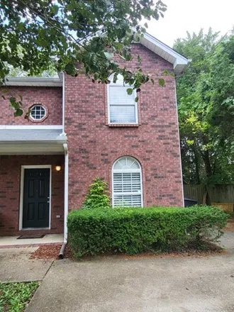 Rent this 2 bed house on 1417 Middleborough Ct in Murfreesboro, Tennessee