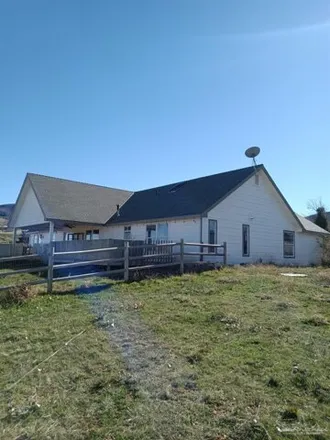 Image 6 - Weiser Family Farms, 20438 Highline Road, Kern County, CA 93561, USA - House for sale