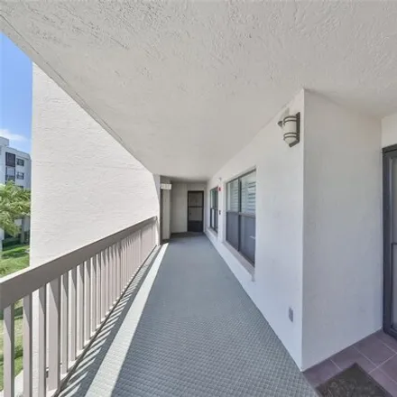 Buy this 2 bed condo on 1700 Lighthouse Terrace South in South Pasadena, Pinellas County