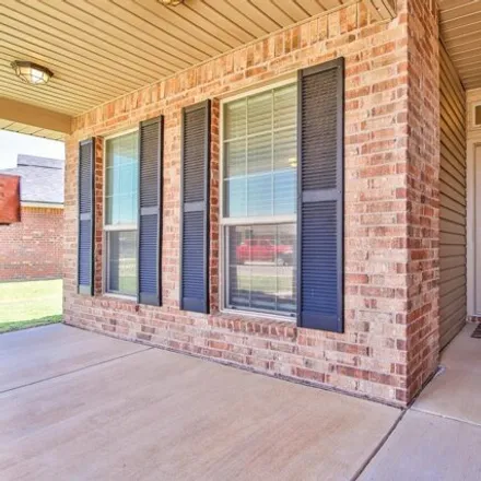 Image 2 - 7005 35th Street, Lubbock, TX 79407, USA - House for sale