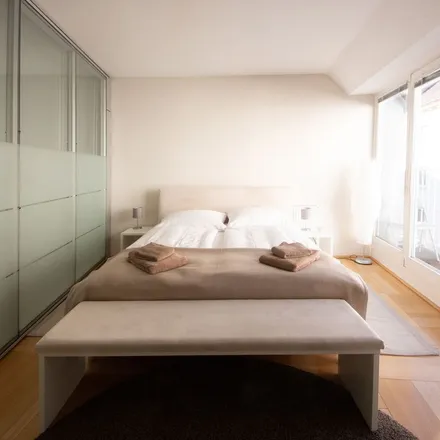 Rent this 3 bed apartment on Floragasse 1 in 1040 Vienna, Austria
