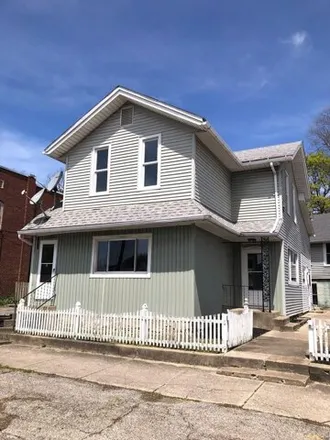 Buy this 3 bed house on 254 West Main Street in Ashland, OH 44805
