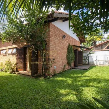 Buy this 3 bed house on Rua Pio IV in Paraisópolis, São Paulo - SP