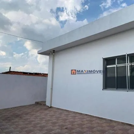 Buy this 4 bed house on Rua Petrópolis 360 in Jardim Jaraguá, Atibaia - SP