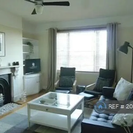 Image 2 - 38 Shooters Hill Road, London, SE3 7BD, United Kingdom - Apartment for rent
