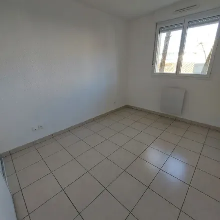 Rent this 3 bed apartment on 18 Chemin de Saint-Jean in 31240 L'Union, France