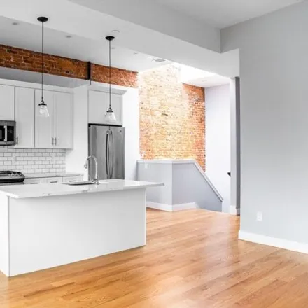 Rent this 4 bed apartment on 4 Mount Vernon Street in Boston, MA 02125