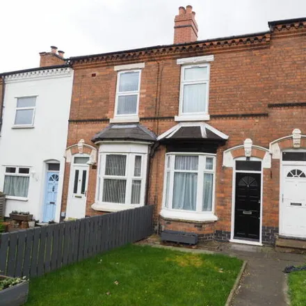 Rent this 2 bed townhouse on Bosbury Terrace in Stirchley, B30 2NY