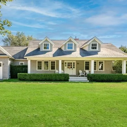 Rent this 5 bed house on 31 Roberts Lane in East Hampton North, NY 11937