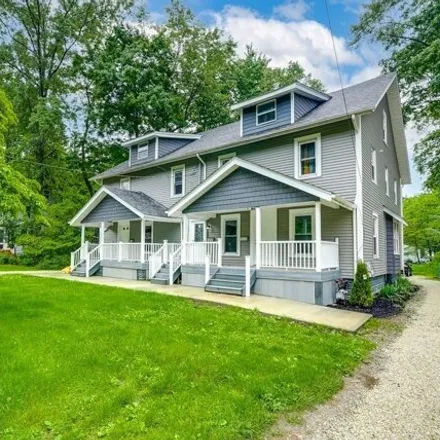 Buy this 1studio house on 3483 Williamson Road in Stow, OH 44224